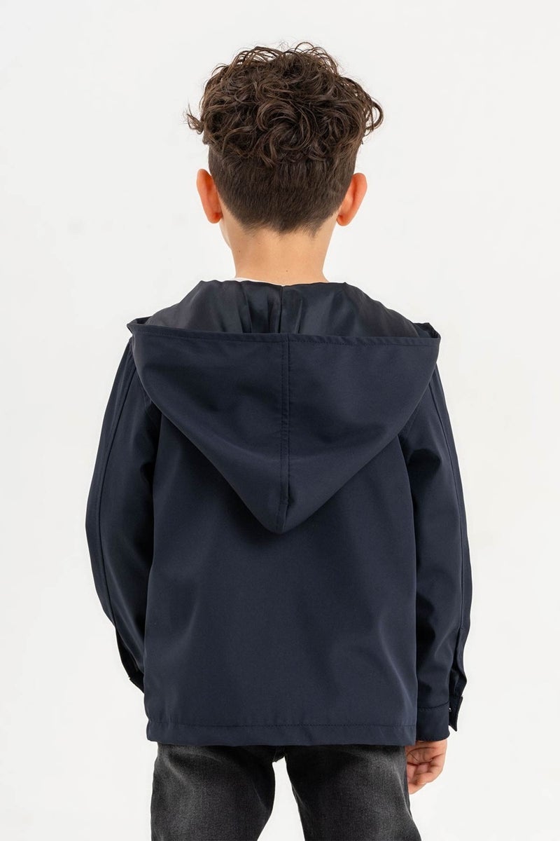 Gold Class Kidswear جاكيت صبيان مائي محبوك بغطاء رأس وسحاب  - Image 4