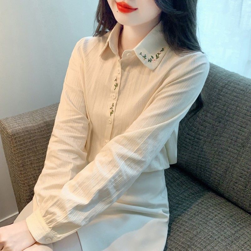 2024 Spring and Autumn new fashion age-reducing embroidered cotton shirt Womens fashionable cotton elegant all-match top women Blue - Image 2