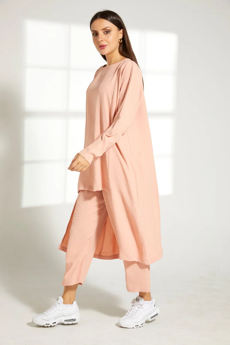 Moistreet Asymmetric Boat Neck Top & Pants Set