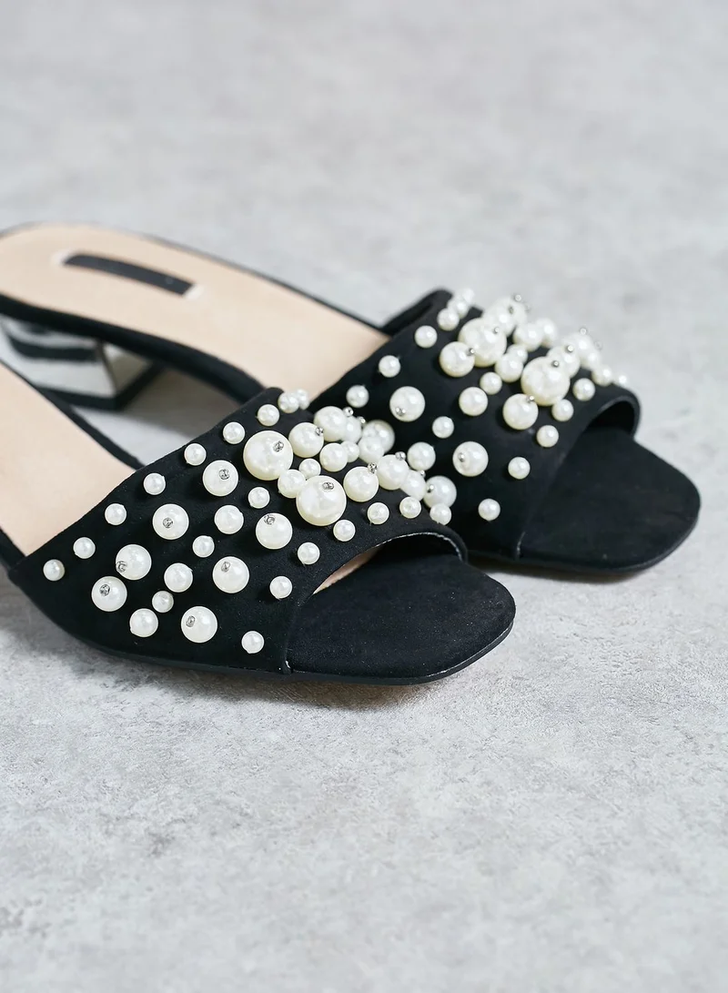 LOST INK Pearl Embellished Sandals