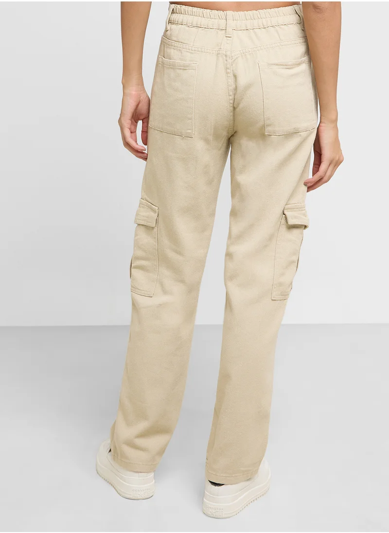 جينجر Cargo Pocket Garment Dye Jeans