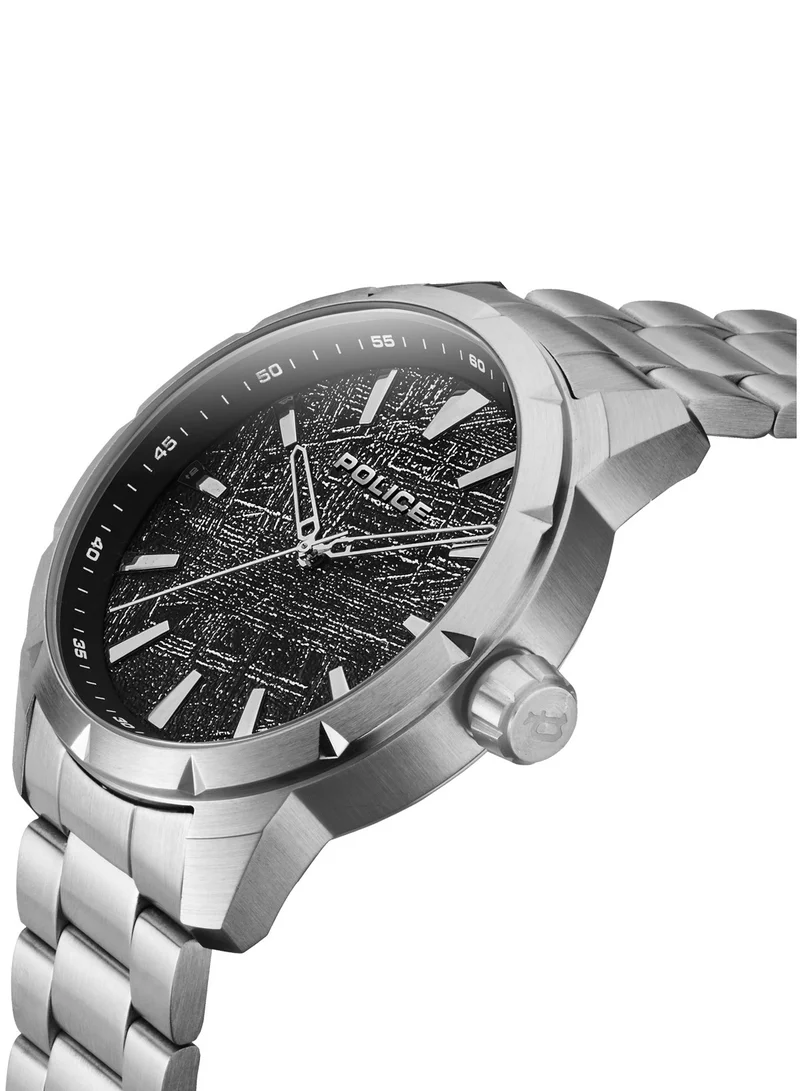 بوليس Flaunt your style with this remarkable watch from Police featuring a unique design that lends charisma to your personality.