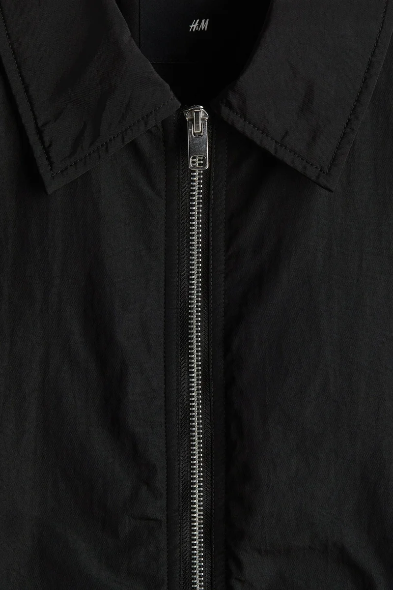 اتش اند ام جاكيت نايلون بقصة عادية