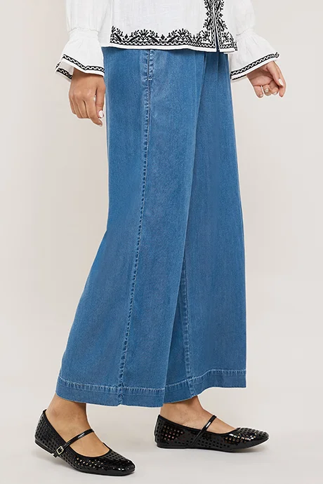R&B Washed Denim Pants with Elastic Waist