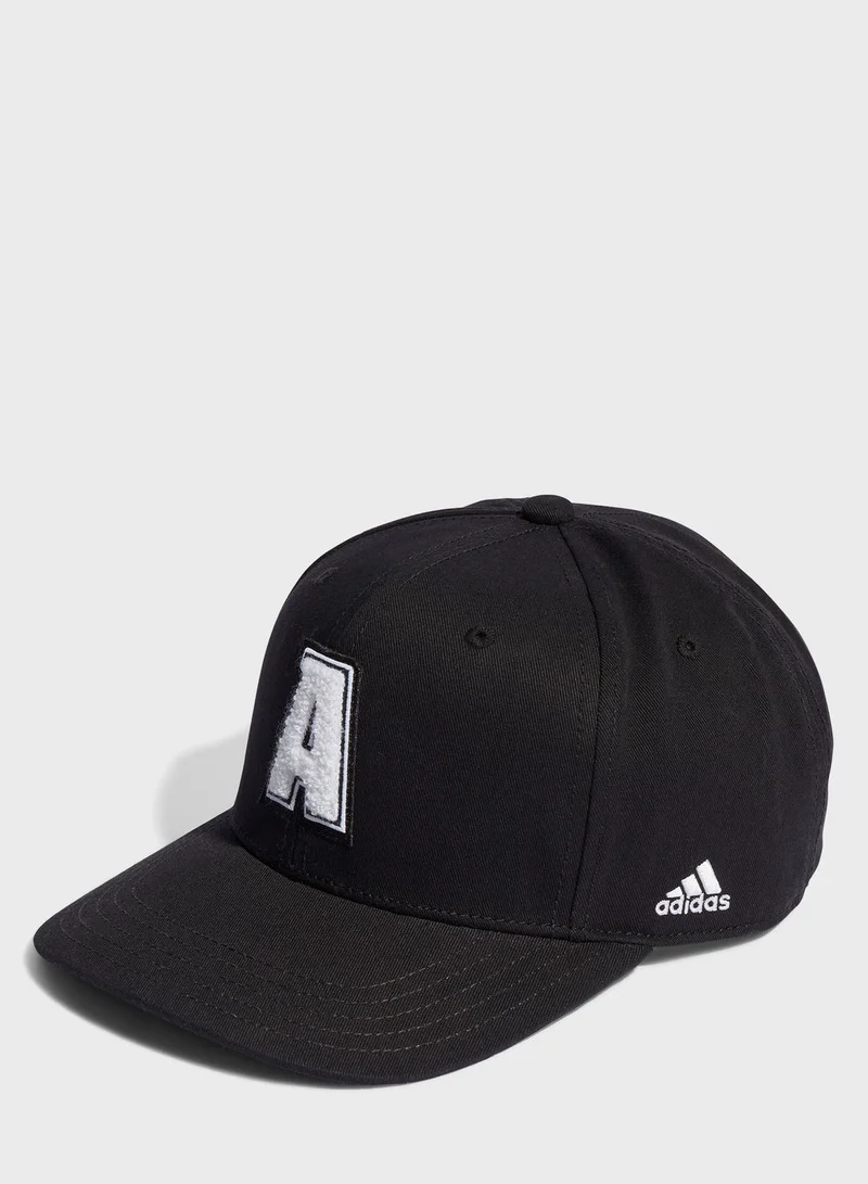 adidas كاب بشعار الماركة