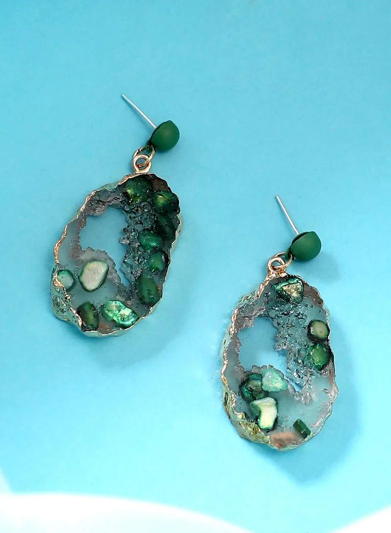 سوهي أقراط نسائية متدلية بلون أخضر زمردي بحجر صناعي وإغلاق ضاغط