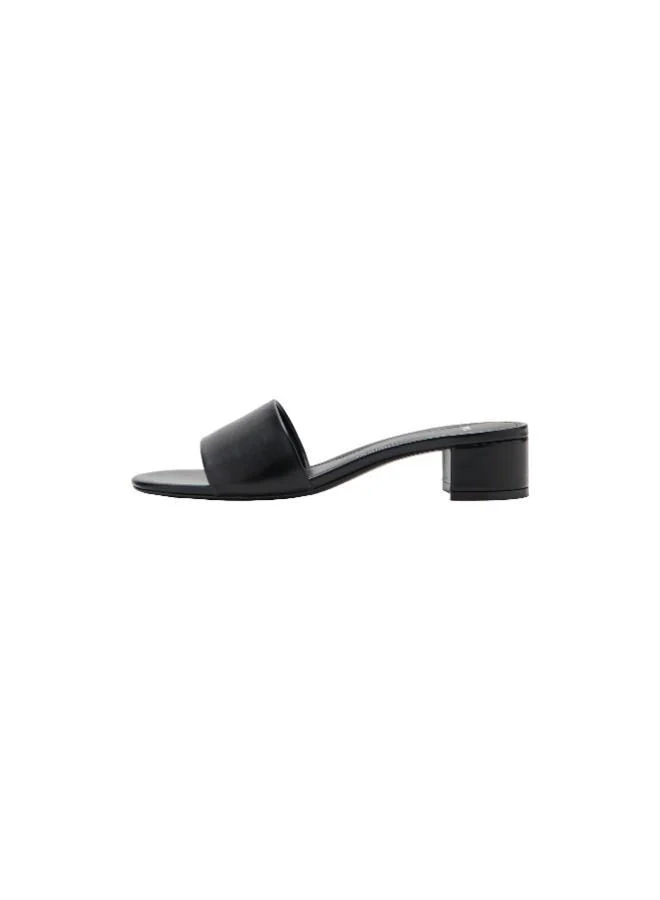 مانجو Block-heel sandals with strap