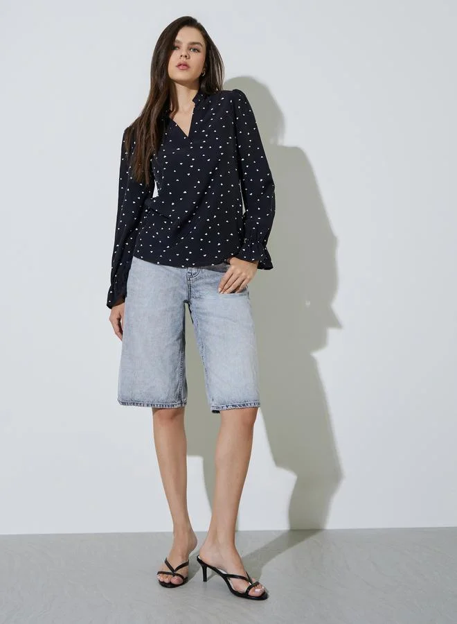 تايك تو Black Long Sleeve Heart Print Top