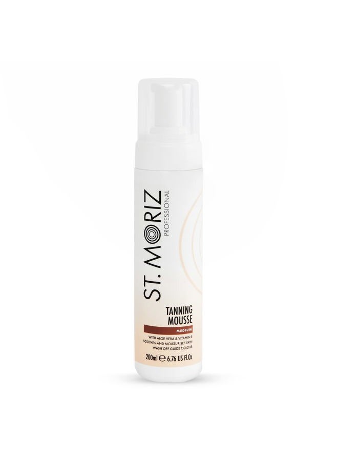 St. Moriz Professional Medium Self Tanner Mousse with Tanning Mitt Bundle - 200ml - Sunless Instant Self Tanning Foam for a Golden, Natural Looking Fake Tan - Moisturizing Aloe Vera & Vitamin E - Image 1