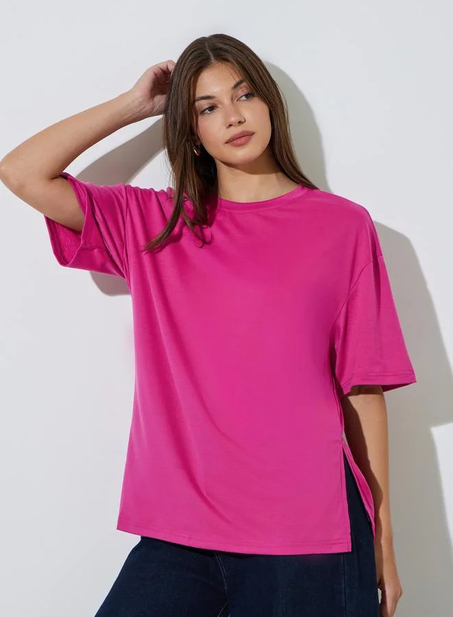ستايلي Pink Oversized T-Shirt with Side Slit