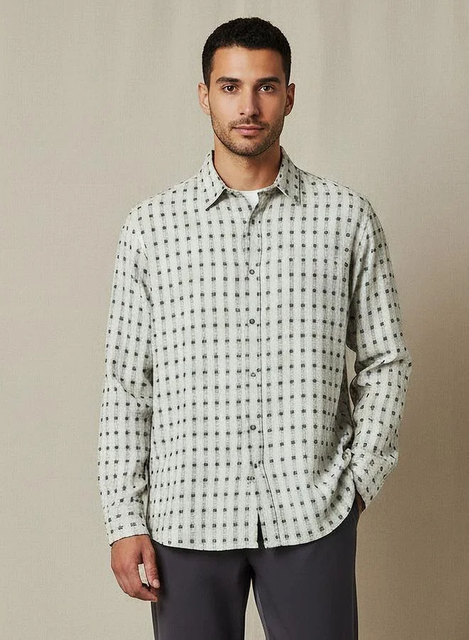 ايكونيك قميص رجالي كلاسيكي بأزرار وأكمام طويلة كاروهات