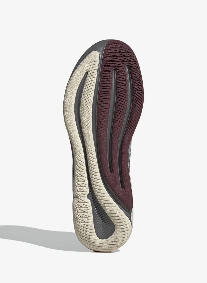 اديداس أحذية سوبرنوفا إيز