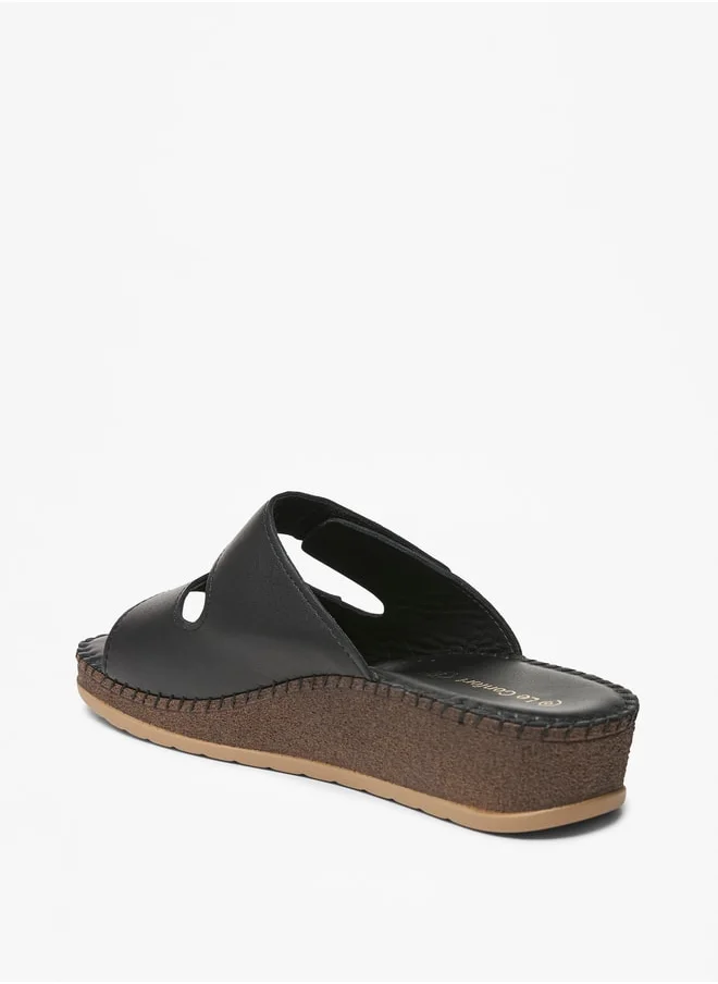 لو كونفورت Women's Solid Slip-On Sandals