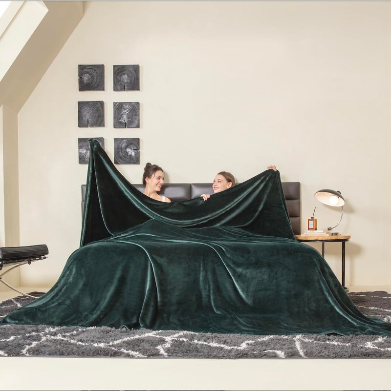 COOVA Oversized King Fleece Blanket 120x120 inches Soft Cozy Warm Giant Extra Large 10x10 Blanket for Bed Sofa CouchTravel Camping California Huge Flannel Big Throw Blanket Forest Green