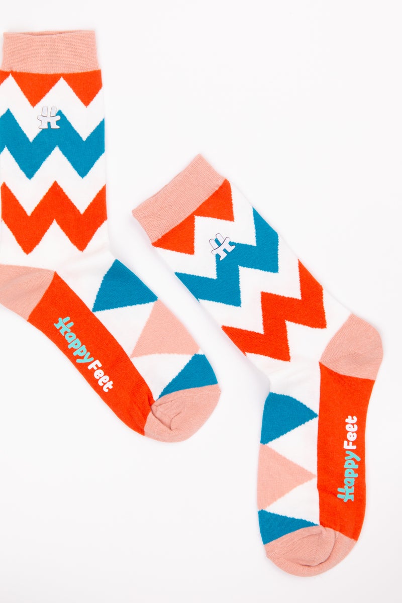 أقدام سعيدة خطوات رعدية - Image 1