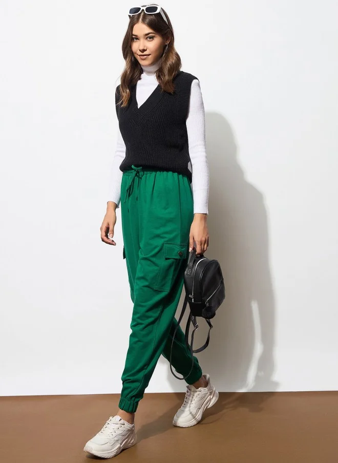 SASSAFRAS Green Mid-Rise Joggers for Women