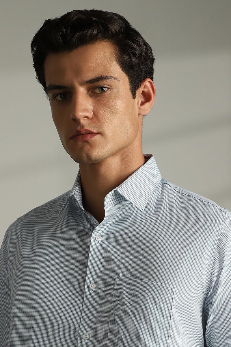 Van Heusen Men's Cotton Slim Fit Shirt (VHSFRSLB000123_Teal 44) - Image 4