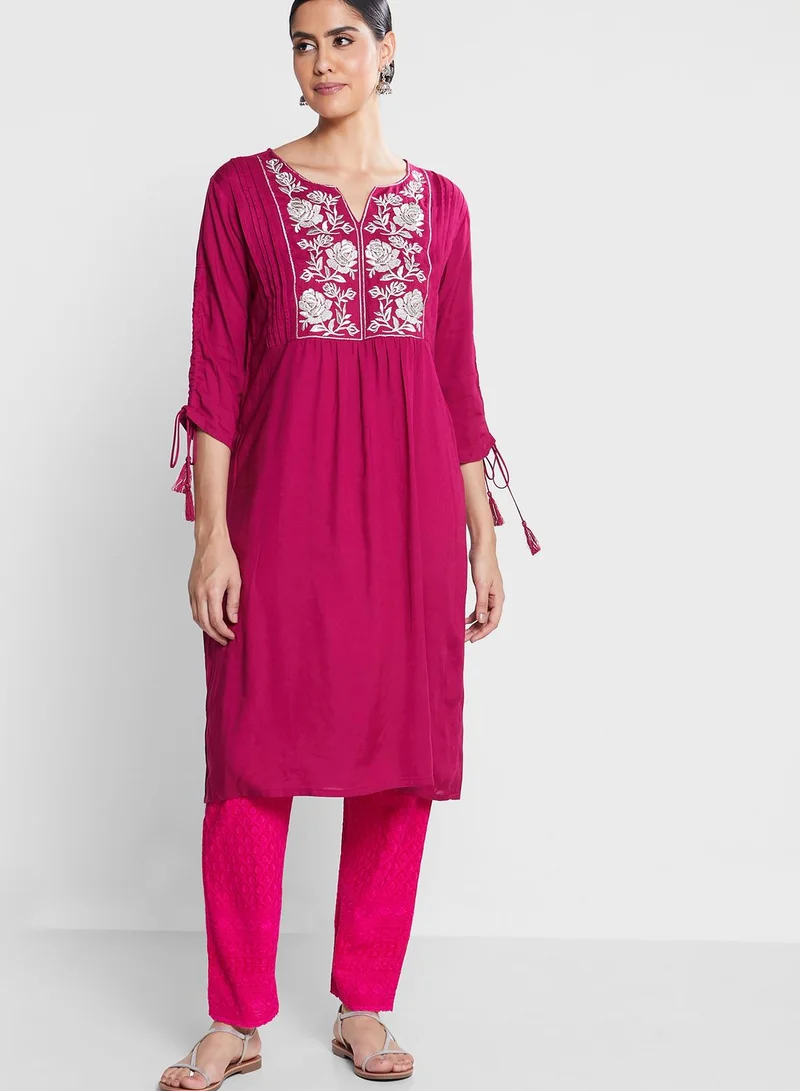 kolaba Embroidered High Waist Pants