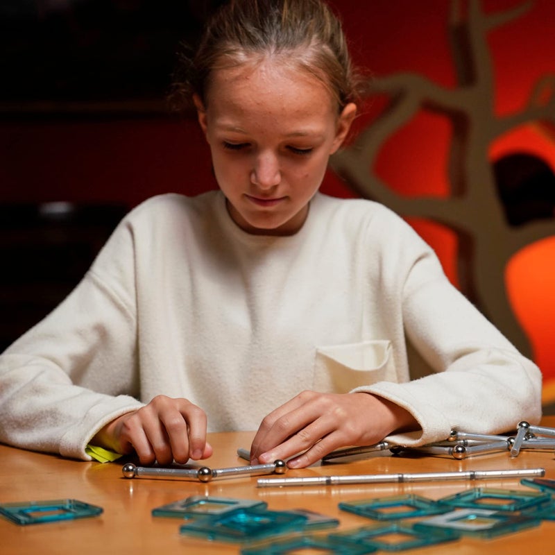 GEOMAG نظام البناء والهندسة المغناطيسي النهائي برو-إل من جيوماغ المصنوع في سويسرا - مجموعة بناء مكونة من 174 قطعة للأطفال من عمر 8 سنوات فما فوق، عصي ووصلات، لعبة تعليمية مونتيسوري STEM، إبداع، متعة الهندسة - Image 2