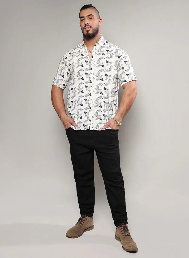 Instafab Plus Instafab Plus Men's White Fish Print Button Up Plus-Size Fit Shirt For Casual Wear | Heavy Rayon Spread Collar Shirt Crafted With Regular Sleeve & Comfort Fit For Everyday Wear
