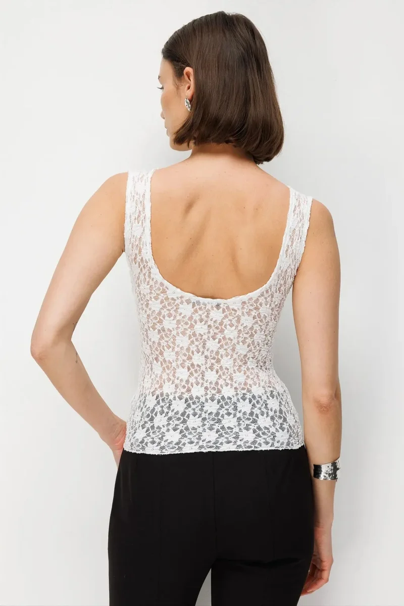 ميكسراي MIXRAY Women's Sleeveless Lace Cut-Out V-Neck Blouse