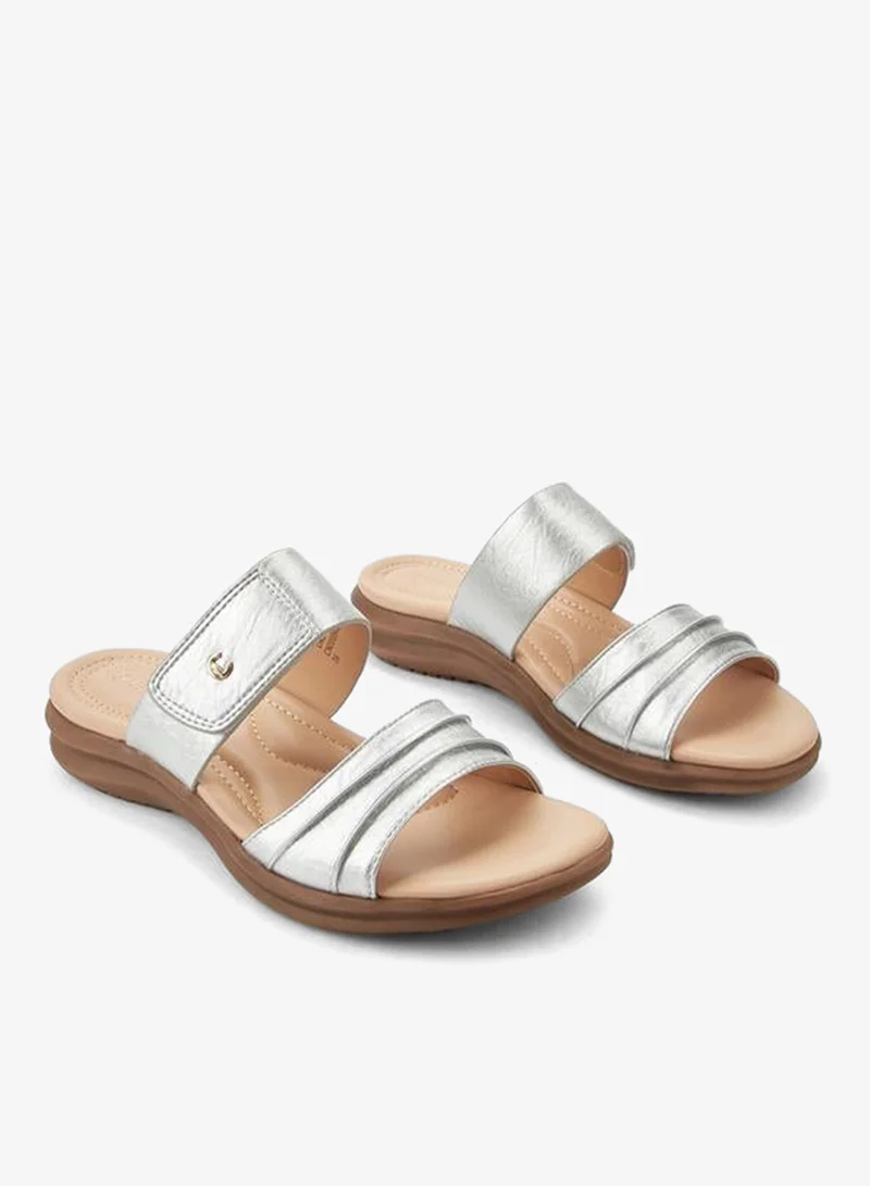 لو كونفورت Women Hook & Loop Slide Sandals