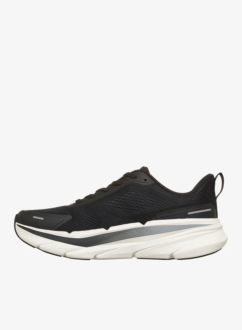 SKECHERS Max Cushioning Premier 3