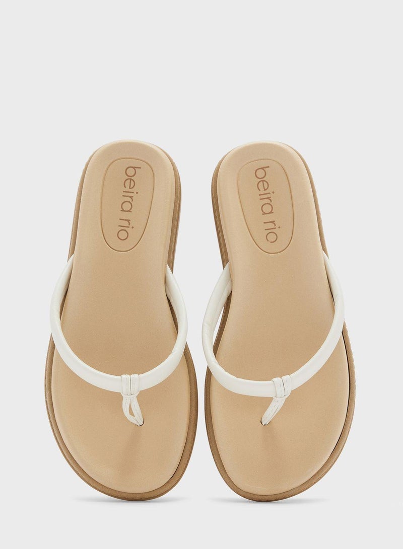 Flat Sandals for Women – Stylish Ladies Flat Sandals & Comfortable Flat Slippers