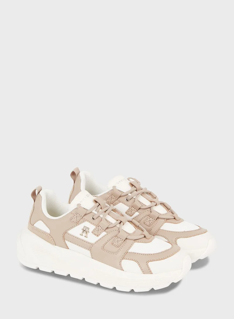 TOMMY HILFIGER Lace Up Low Top Sneakers