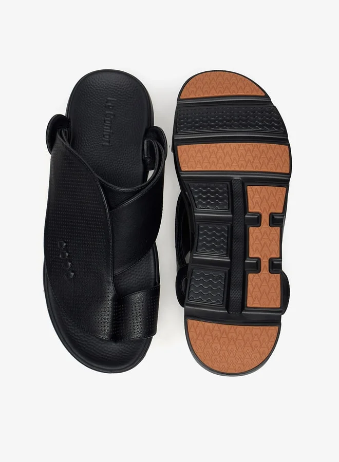 لو كونفورت Mens Textured SlipOn Arabic Sandals with Toe Loop