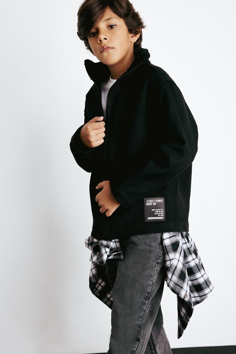 ديفاكتو قميص جاكيت اولادي كم طويل اوفر سايز بياقة عالية - Image 1