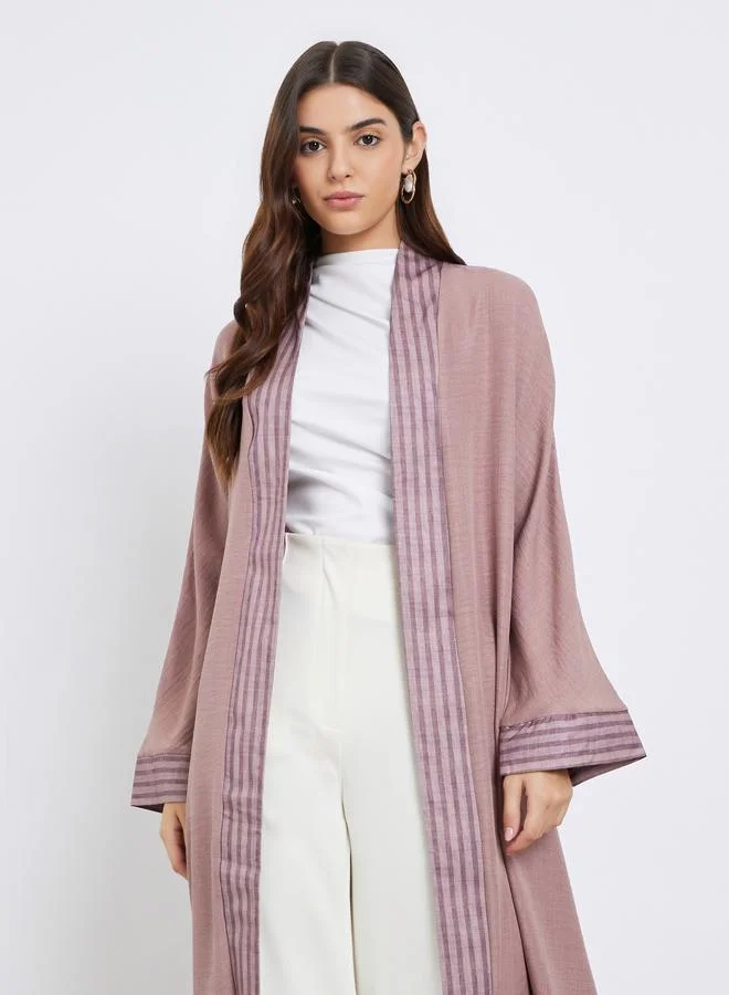 أميرة Amirah Pink Front Open Striped Panel Abaya
