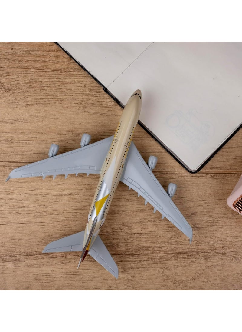 Model Airplane 1:300 Scale Model Etihad Airbus 380 Model Plane Metal Alloy Model for Gift and Decoration  - Image 2