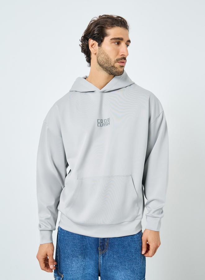 ستايلي هودي واسع من سكوبا بطبعة خلفية - Image 4