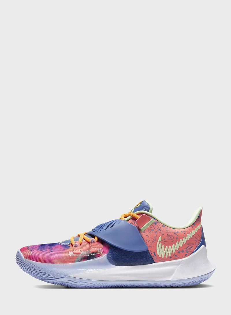 Nike Kyrie 3 Low