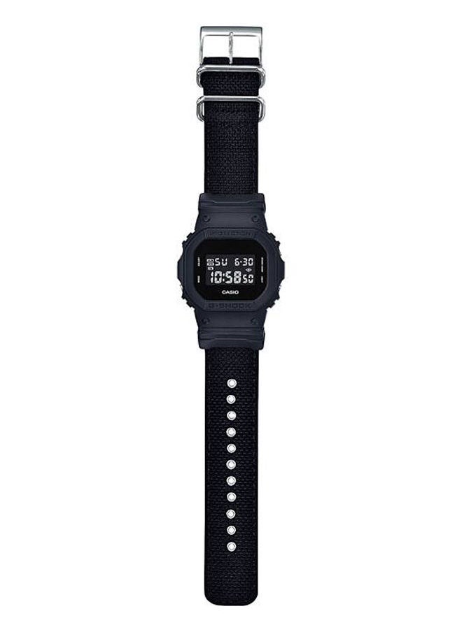 ساعة رقمية من الراتنج DW-5600BBN-1DR