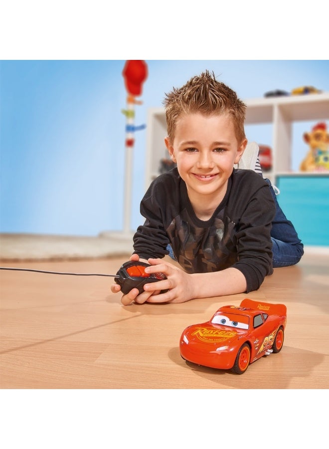 Disney سيارات 3 لايتنينغ مكوين سيارة تحكم عن بعد ذات قيادة فردية (1:32) - Image 5