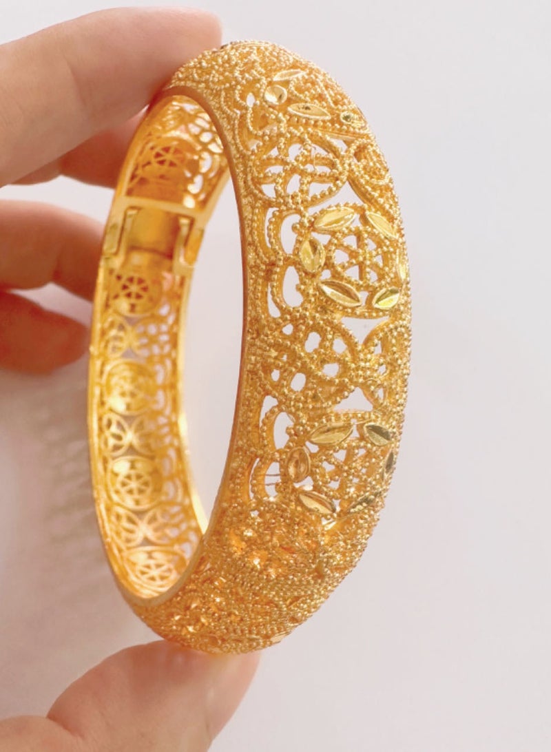 24K Gold Plated Bangle for Women, Wedding Bracelet, Bridal Jewelry, 1 Piece - Image 3