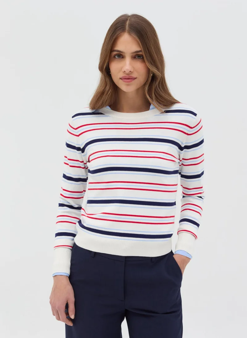 او في اس Long-Sleeved Top With Striped Pattern