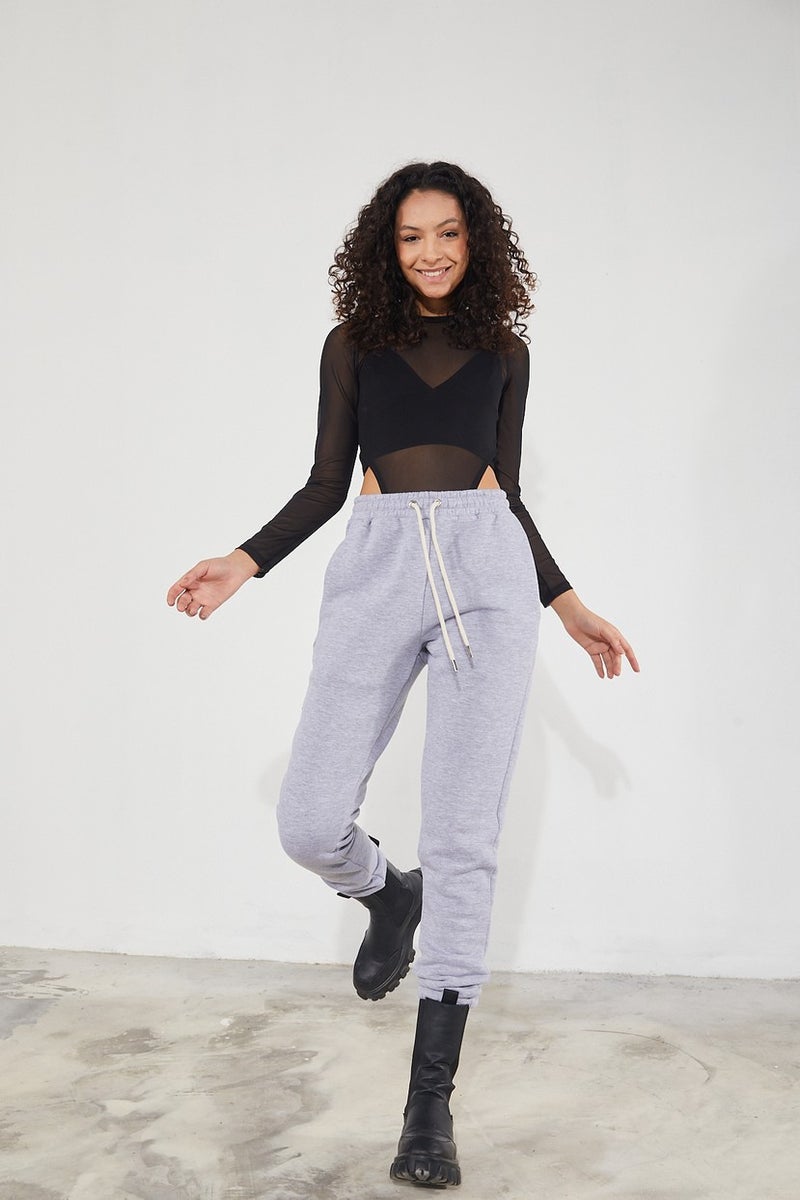 Twenty3 Women's Basic 3 Thread Raised Elastic Legs Thick Jogger Sweatpants  - Image 4