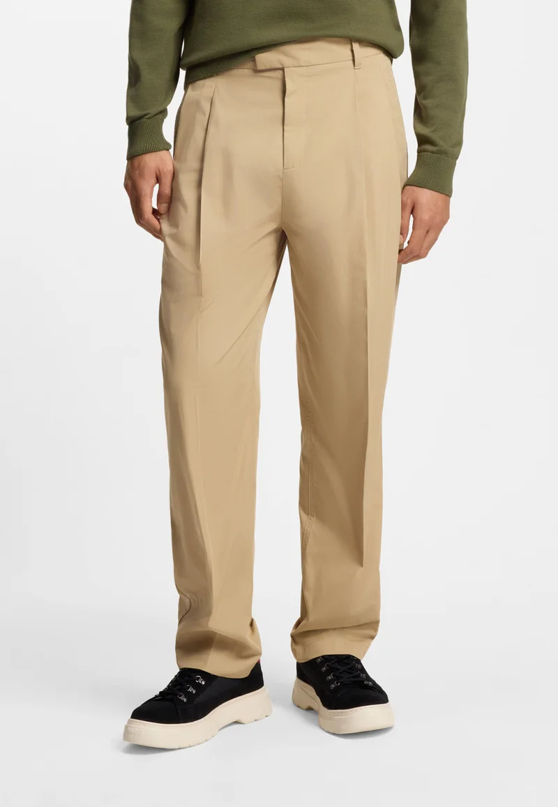 هوجو بنطلون بقصة مستقيمة من القطن بلمسة ورقية