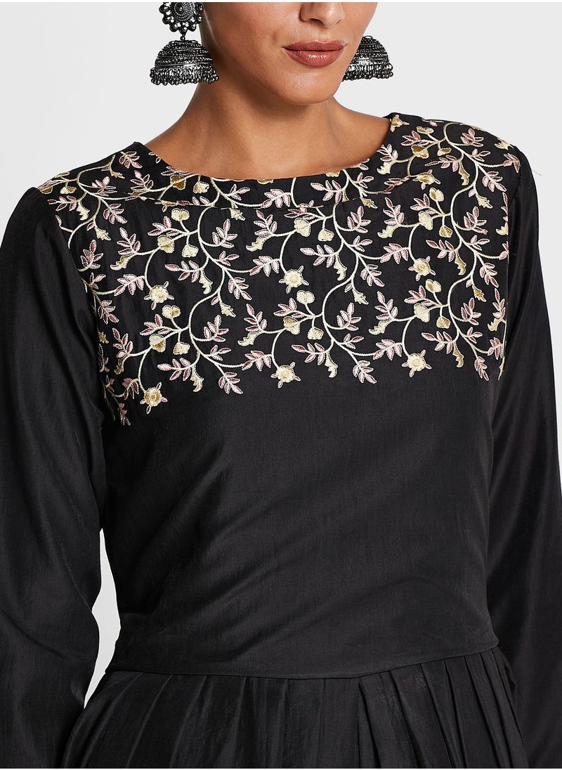 Devoiler Embroidered Yoke Asymmetric Drape Dress  - Image 3