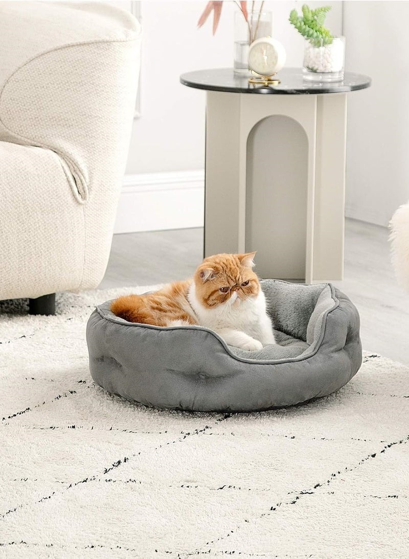 متجر الفرح أسرّة للكلاب الصغيرة، أسرّة دائرية للقطط للقطط الداخلية، فائقة النعومة ومريحة للغاية، سرير سهل الغسل للحيوانات الأليفة للجراء والقطط الصغيرة مع قاعدة مقاومة للانزلاق، 20 بوصة، رمادي - Image 2