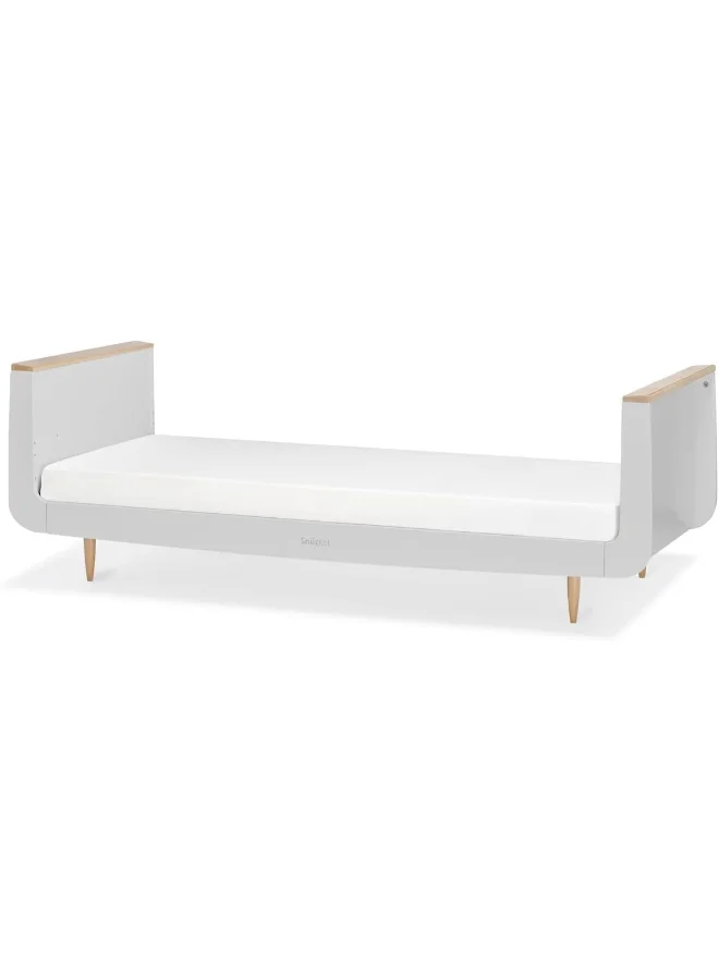 Snuz Kot Skandi Cot Bed For Infant And Baby, Modern And Minimal Style , Easly Convert To Toddler Bed, Made of Sustainably Sourced Wood, Dimensions W72 X L133Cm X H89Cm, Colour - Haze Grey