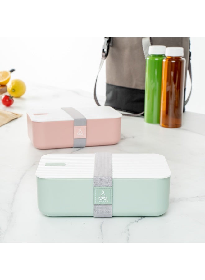 Restaurantware Bento Tek 7.5 x 4.7 x 2.5 Inch Bento Box For Adults, 1 Reusable Adult Bento Lunch Box - Food-Grade, Dishwashable, Green Plastic Microwavable Bento Box, With White Lid, Leakproof - Image 4