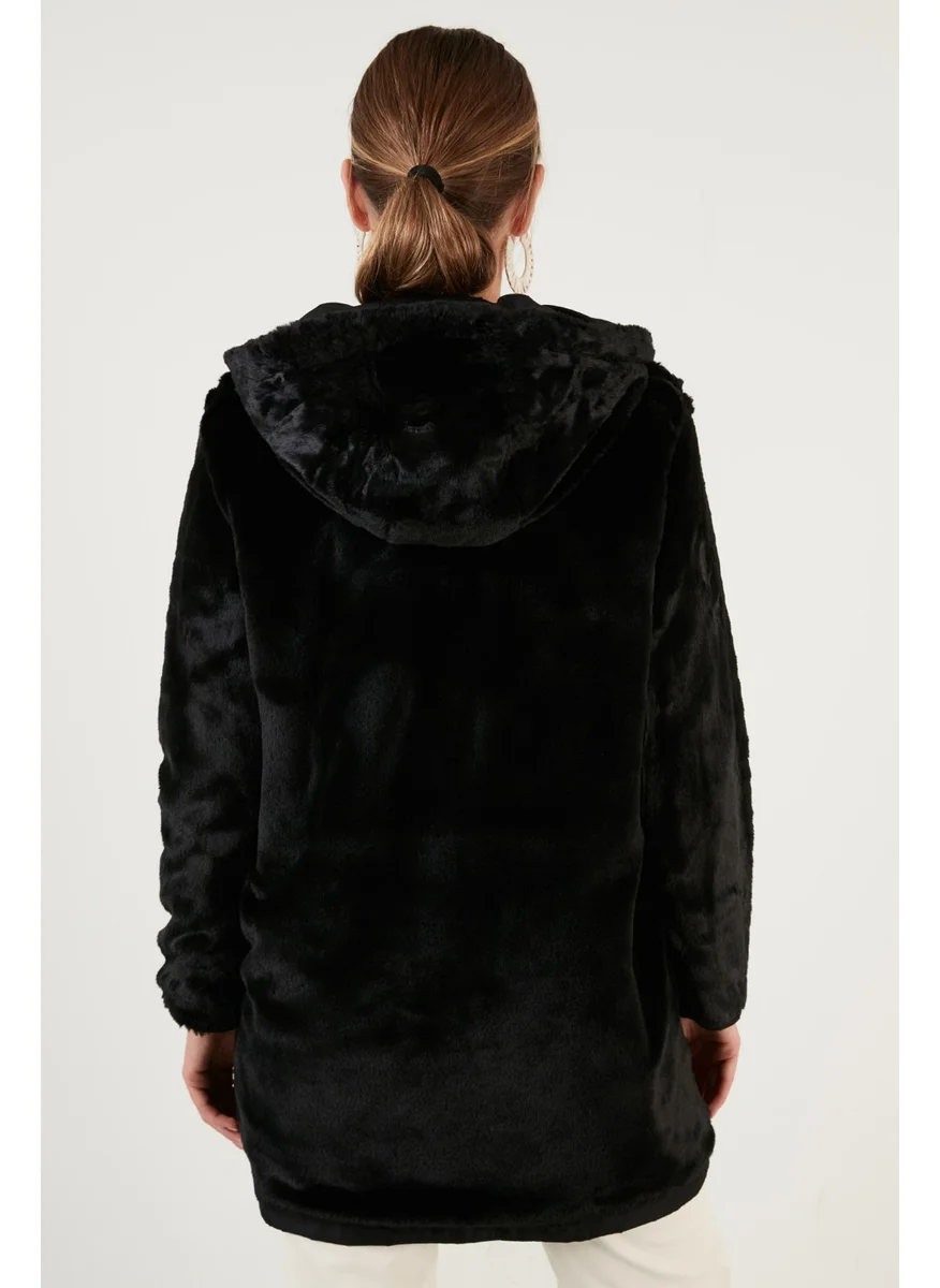ليلا Double Sided Regular Fit Faux Fur Inside Pocket Coat Women's Coat 6238067