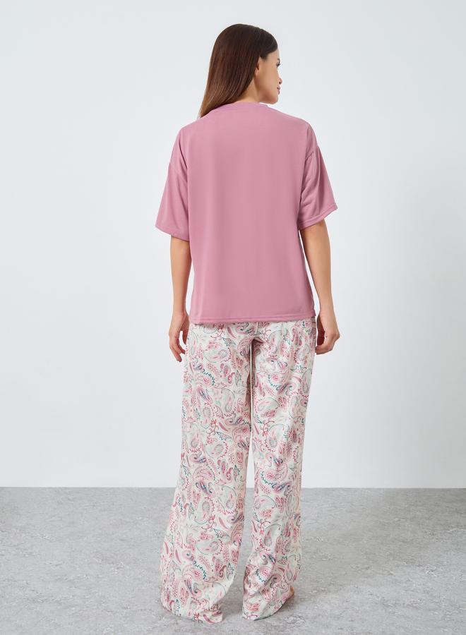 Styli Slogan T-Shirt and Paisley Print Pyjama Set - Image 5
