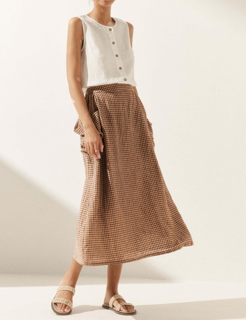 MISSACTIVER Plaid Skirts for Women Elastic Waist Midi Skirt with Pockets Vintage Flowy Gingham Long Skirt Brown - Image 5