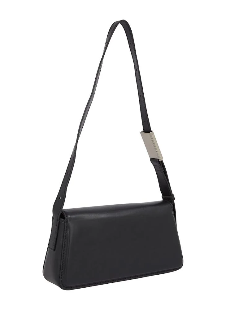 كالفن كلاين جينز Small Crossbody