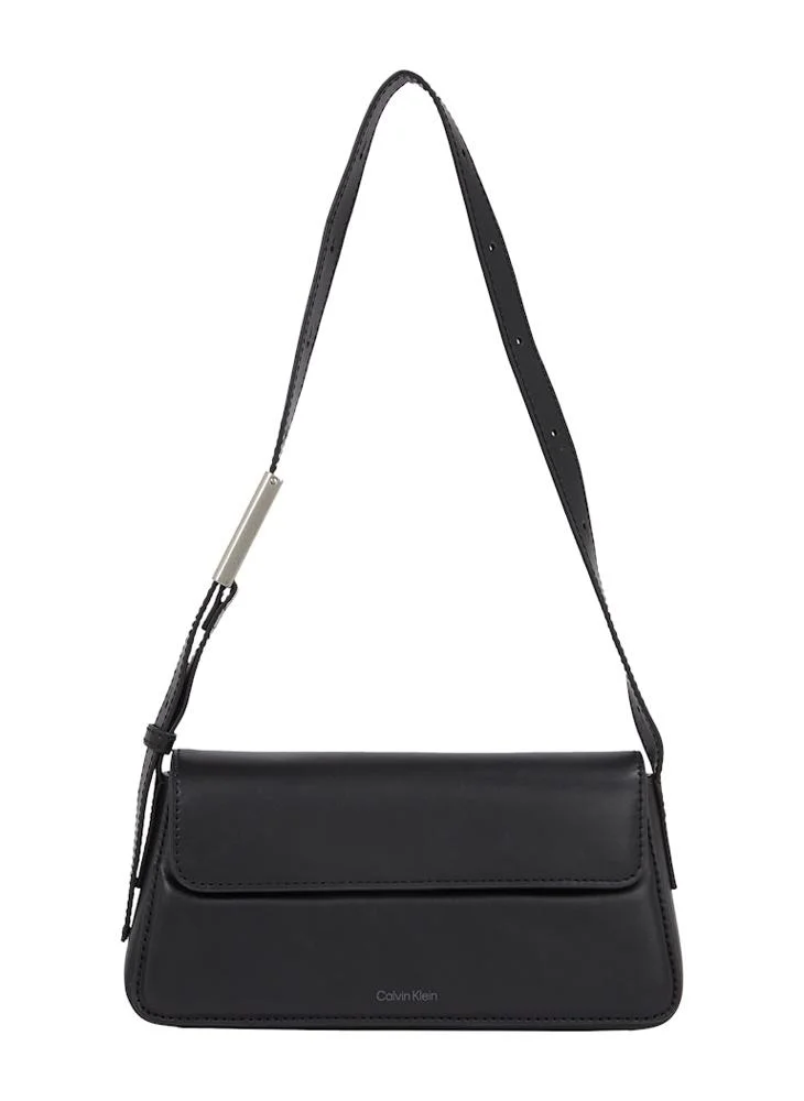 كالفن كلاين جينز Small Crossbody